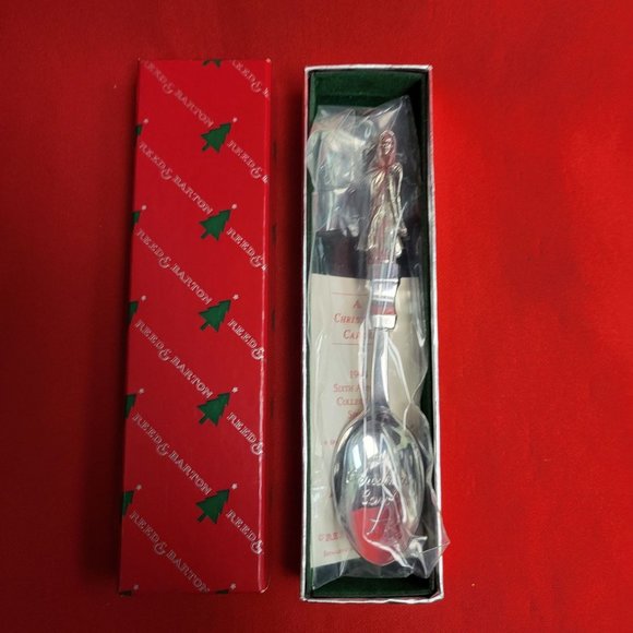 Reed & Barton Ghost of Christmas Future Collectors Spoon 1994 - Picture 2 of 14